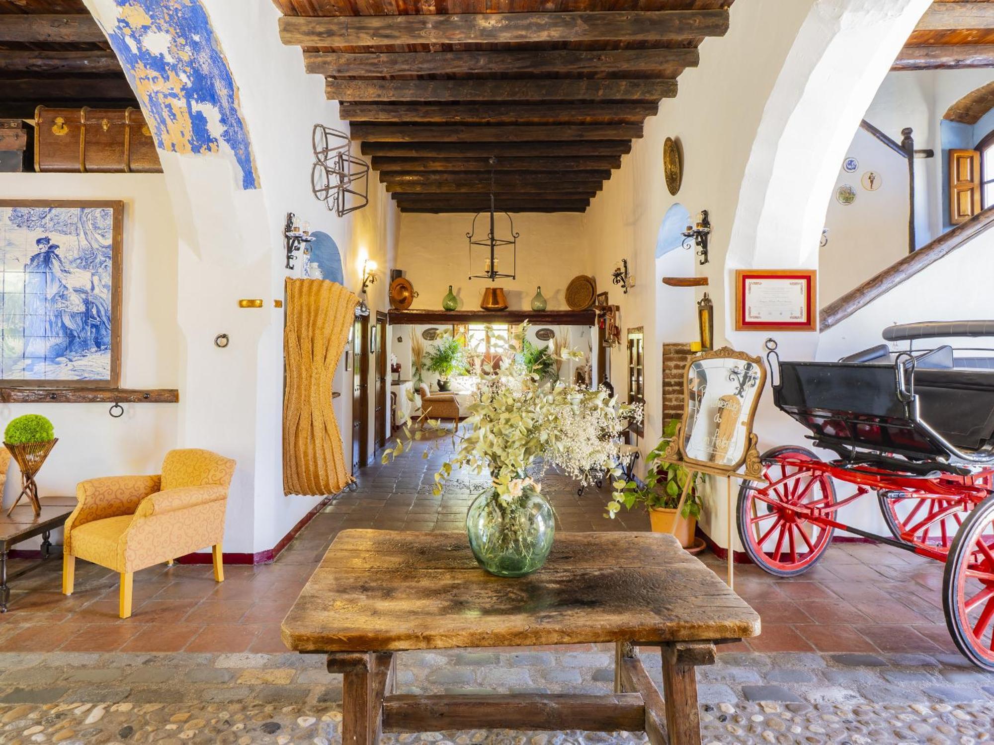 Cubo'S Hotel Cortijo San Antonio 카사라보넬라 외부 사진