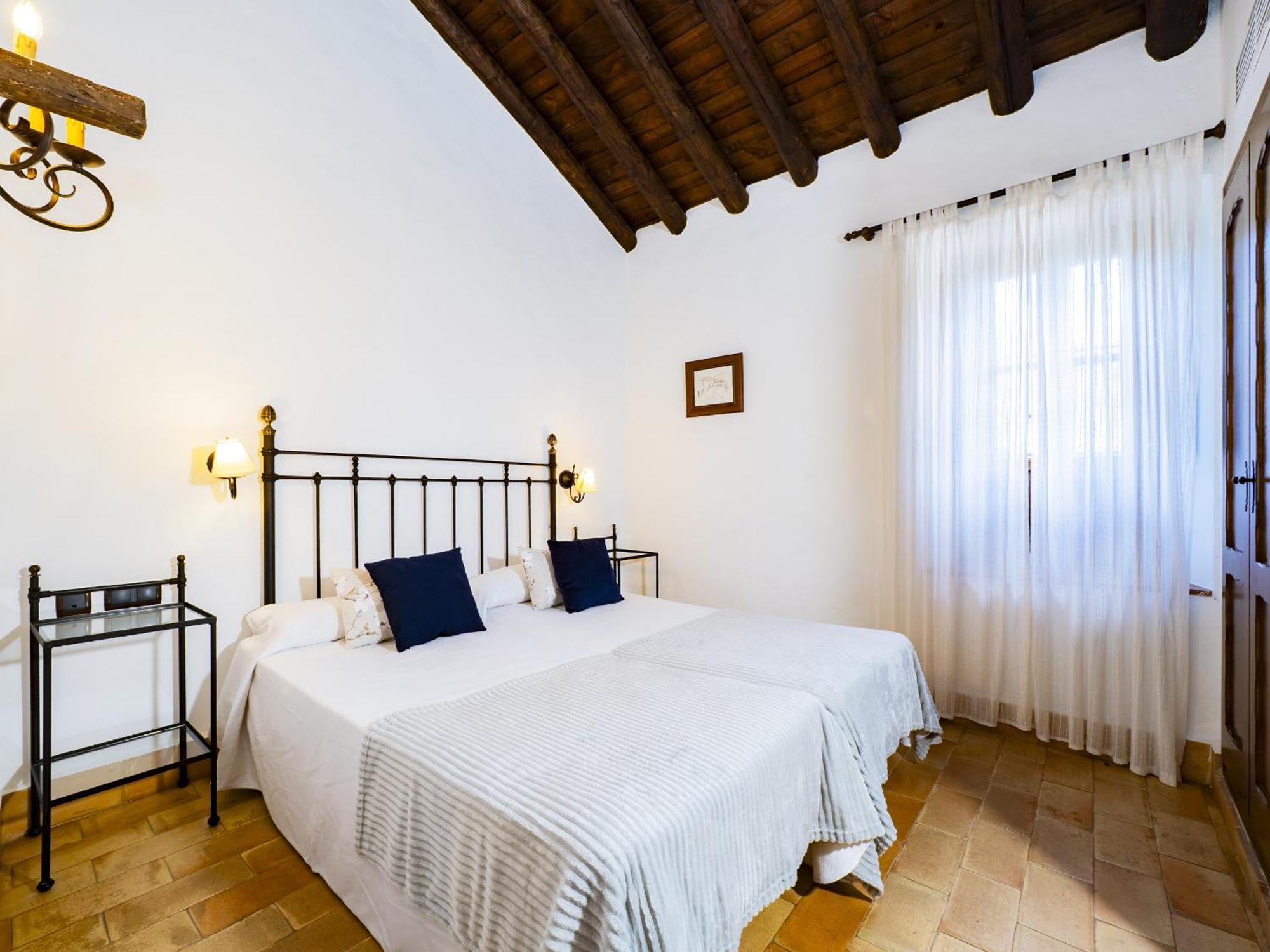 Cubo'S Hotel Cortijo San Antonio 카사라보넬라 외부 사진